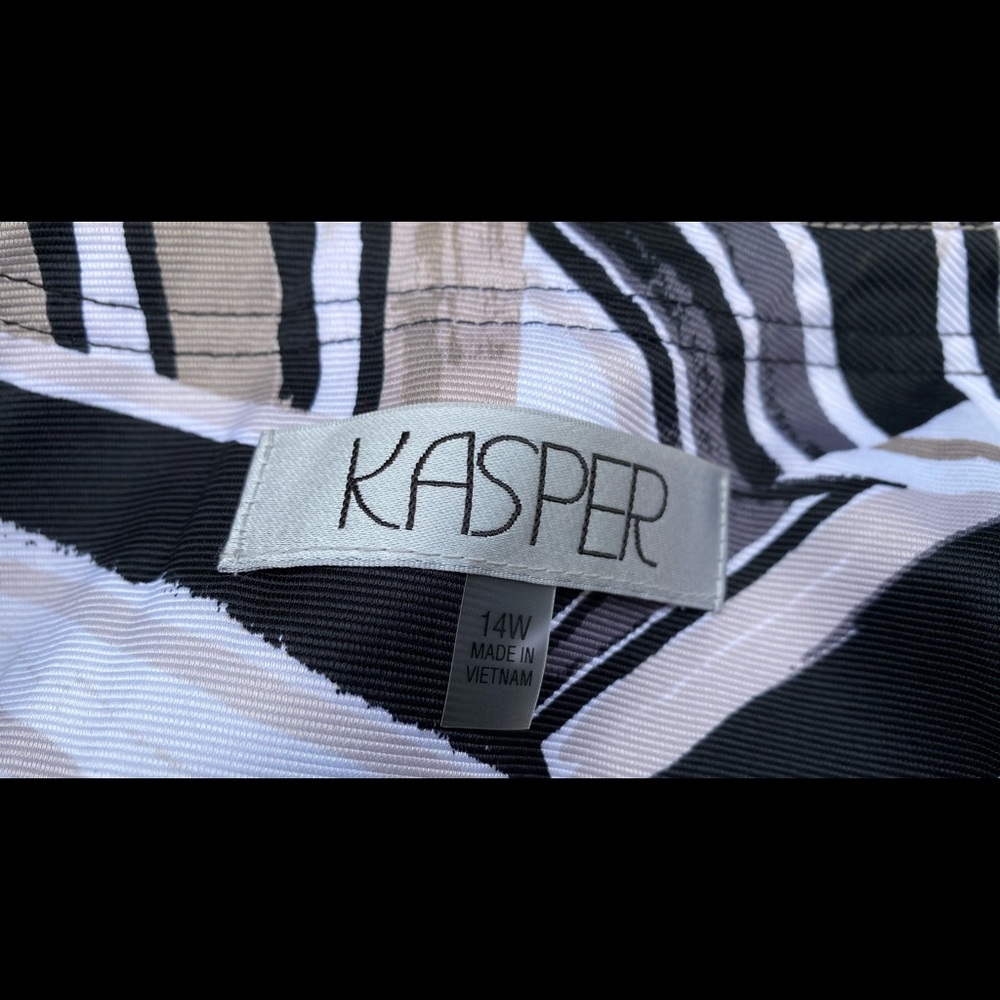 Kasper Long Jacket - image 7